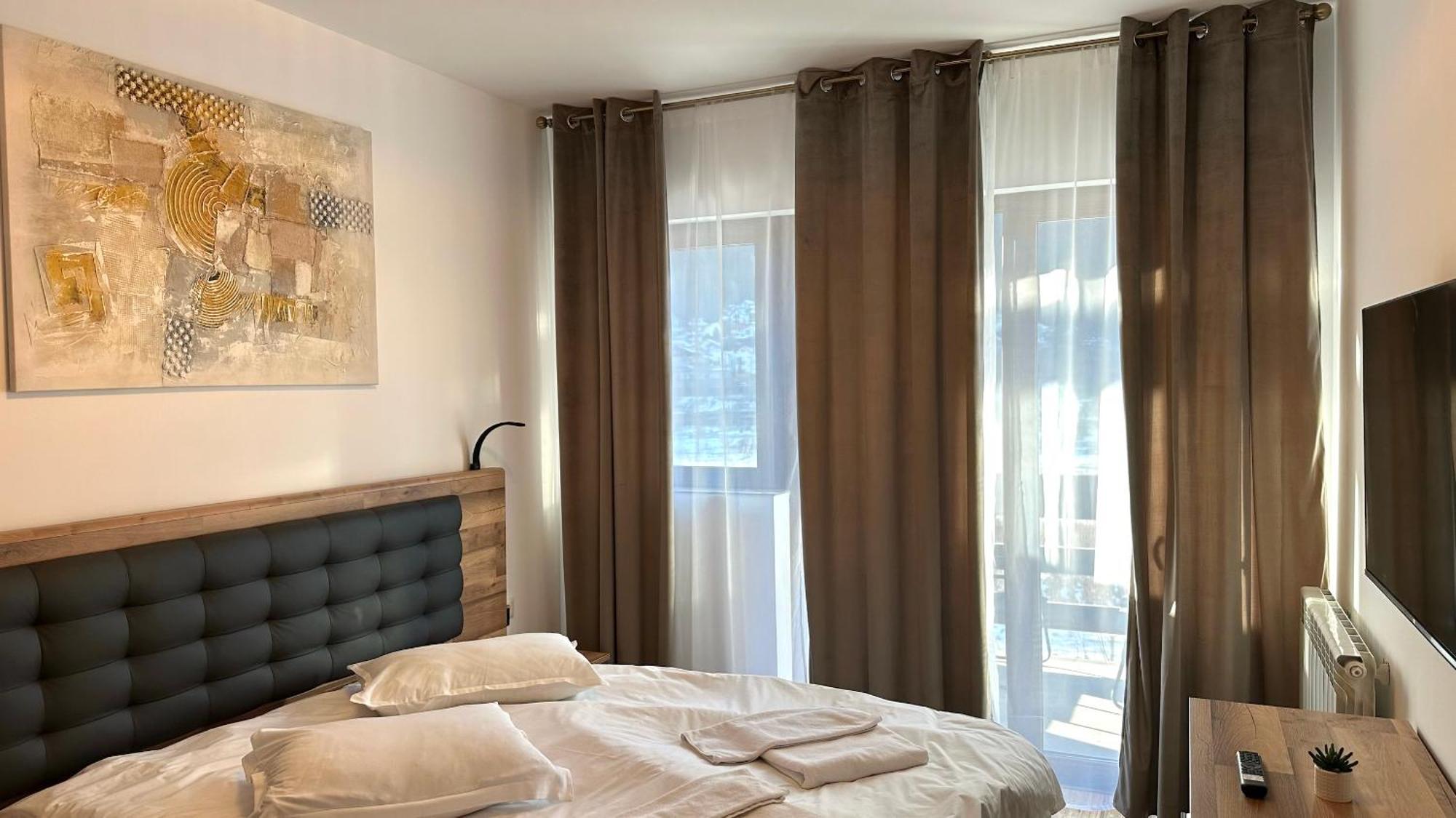 Busteni Mountain View Suites By The River - Ev Plug Cameră foto