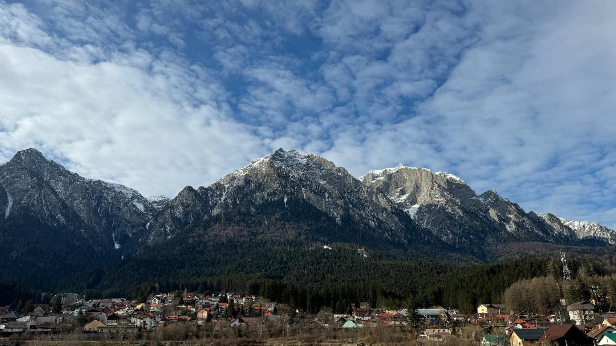 Busteni Mountain View Suites By The River - Ev Plug Exterior foto