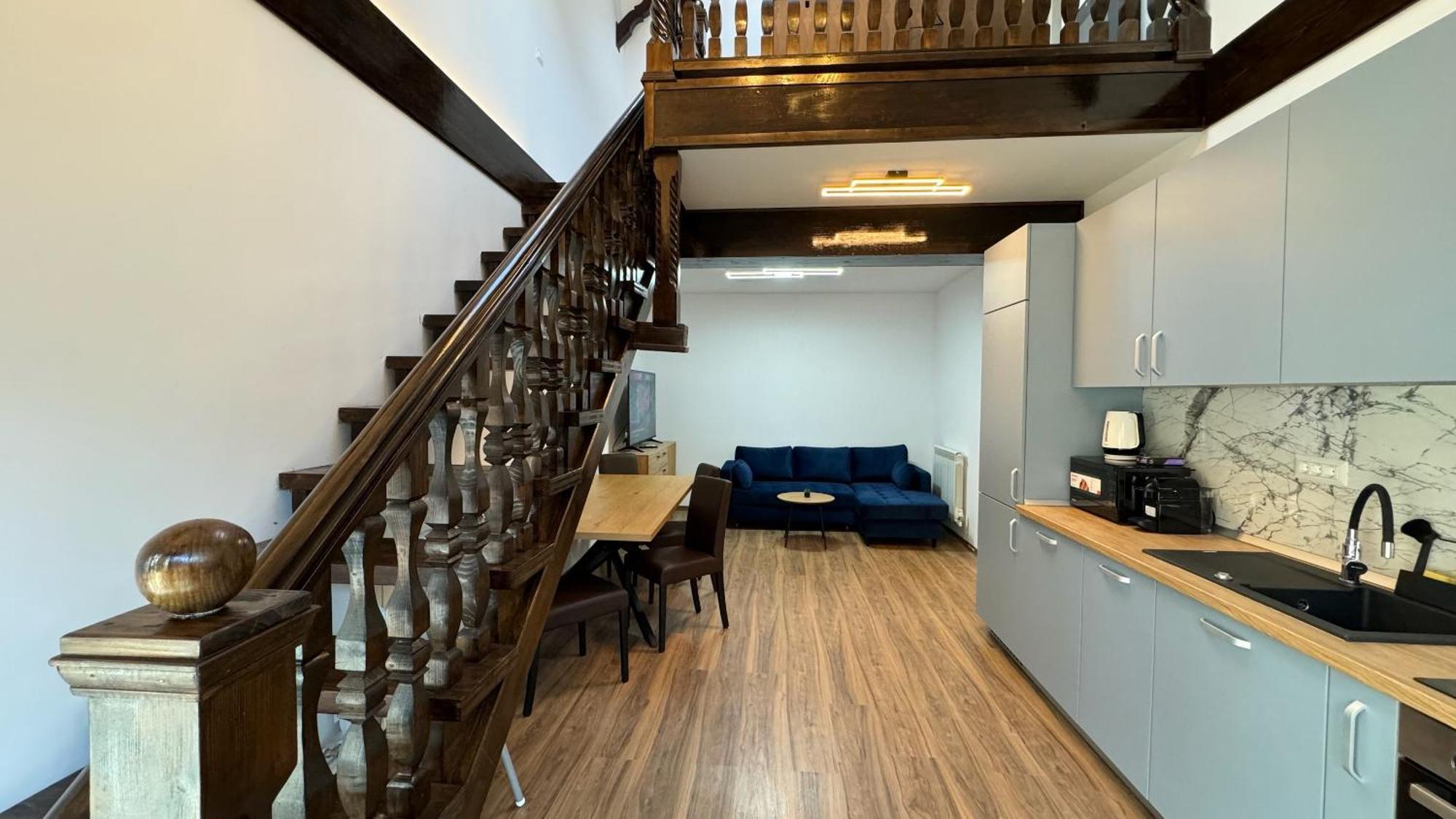 Busteni Mountain View Suites By The River - Ev Plug Cameră foto